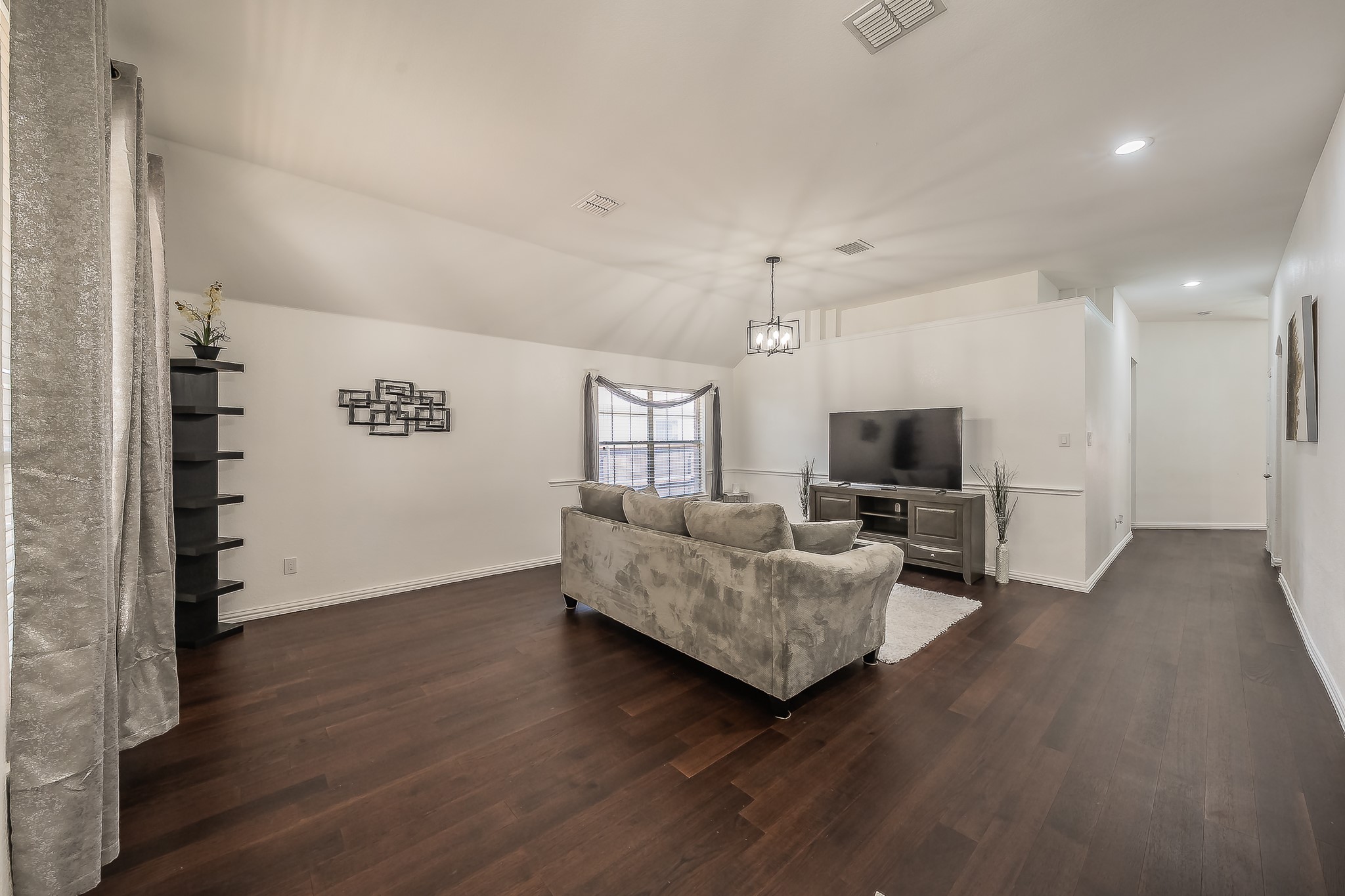 1011 Fleetwood Cove Drive Grand Prairie TX 75052