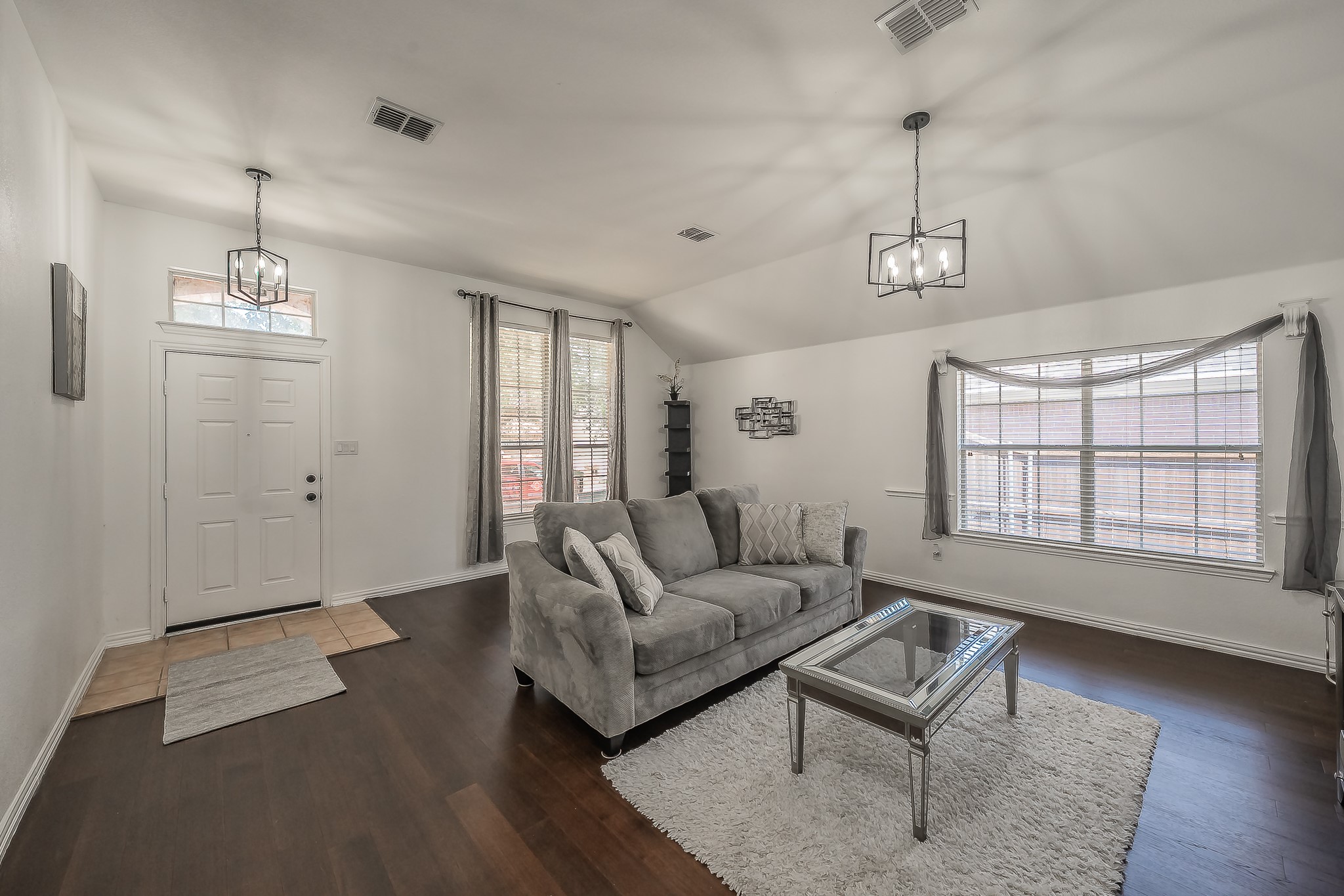 1011 Fleetwood Cove Drive Grand Prairie TX 75052