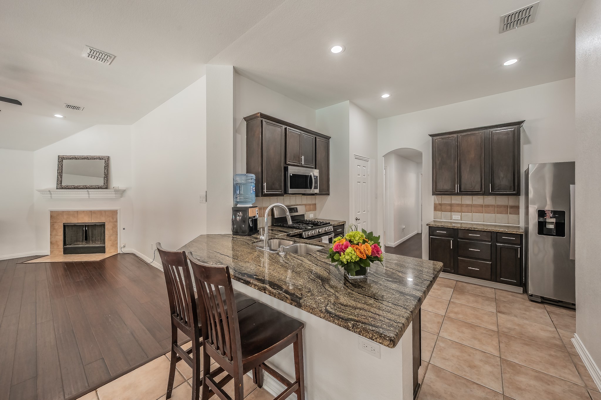 1011 Fleetwood Cove Drive Grand Prairie TX 75052
