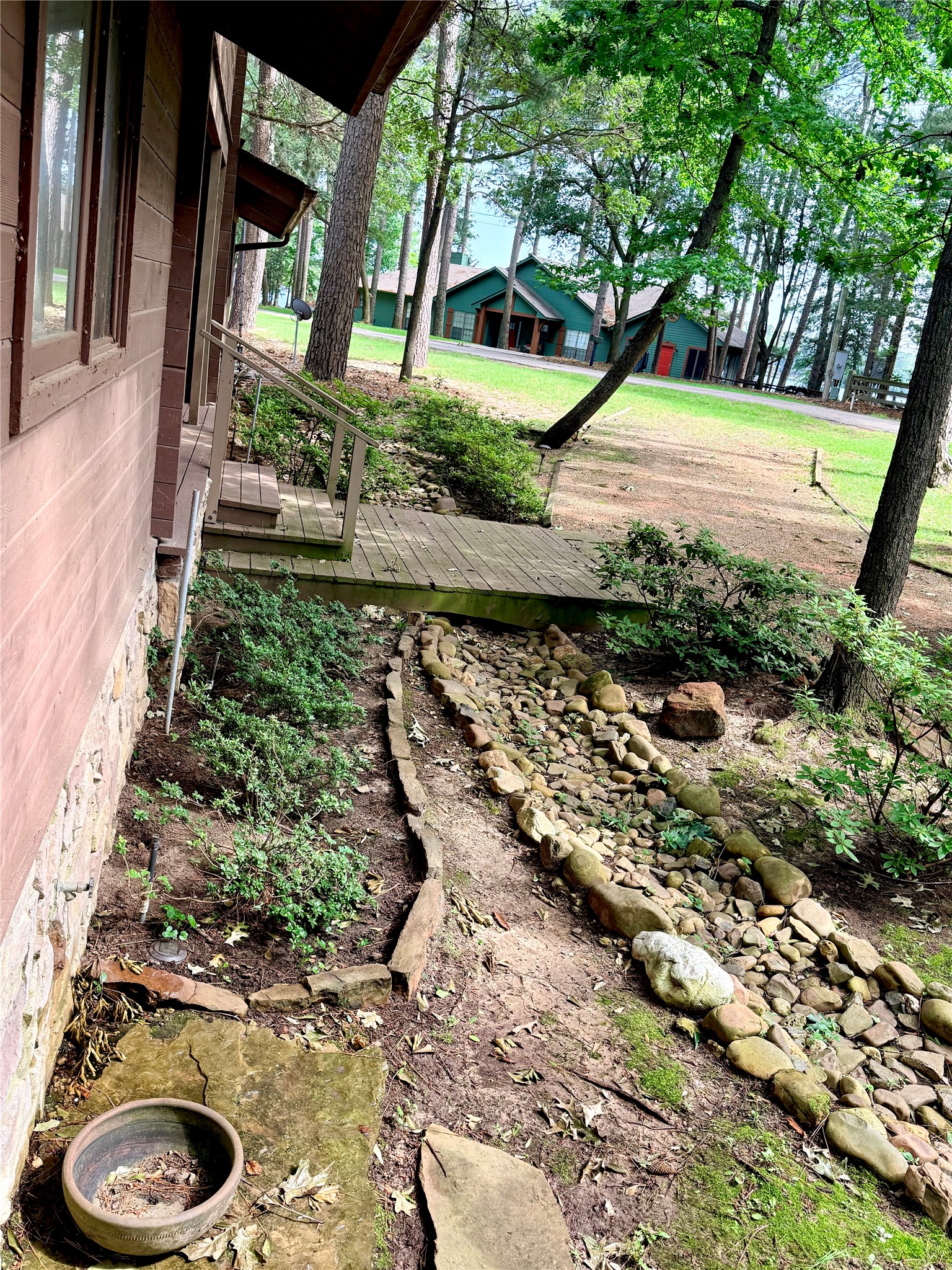 101 King Joseph Scroggins TX 75480