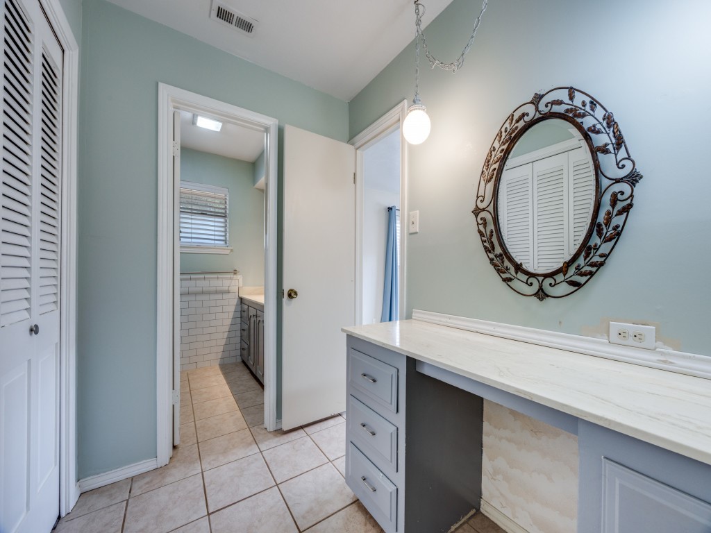 1713 Crescent Drive Sherman TX 75092