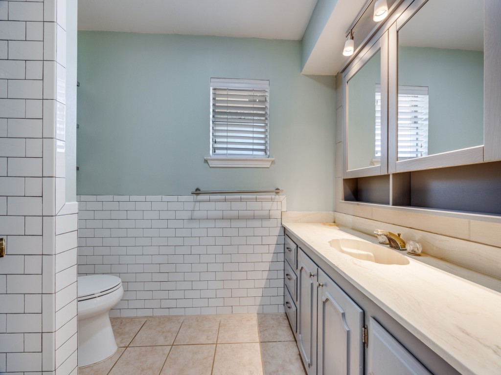 1713 Crescent Drive Sherman TX 75092