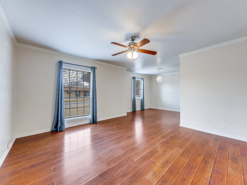 1713 Crescent Drive Sherman TX 75092