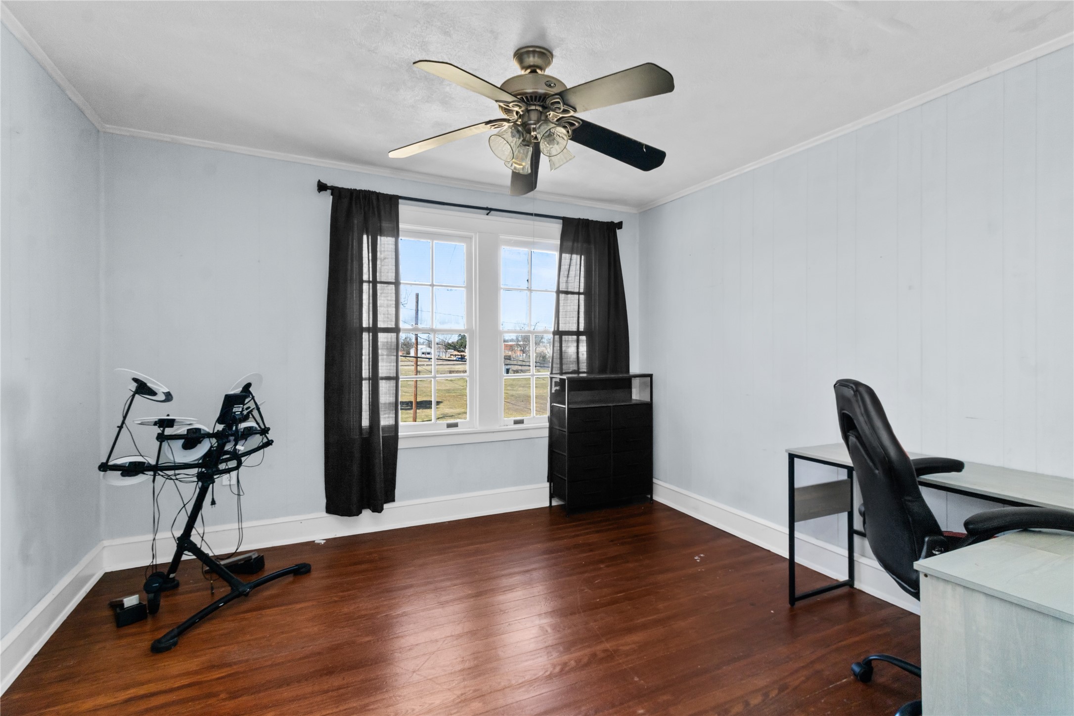206 S Avenue B Wortham TX 76693
