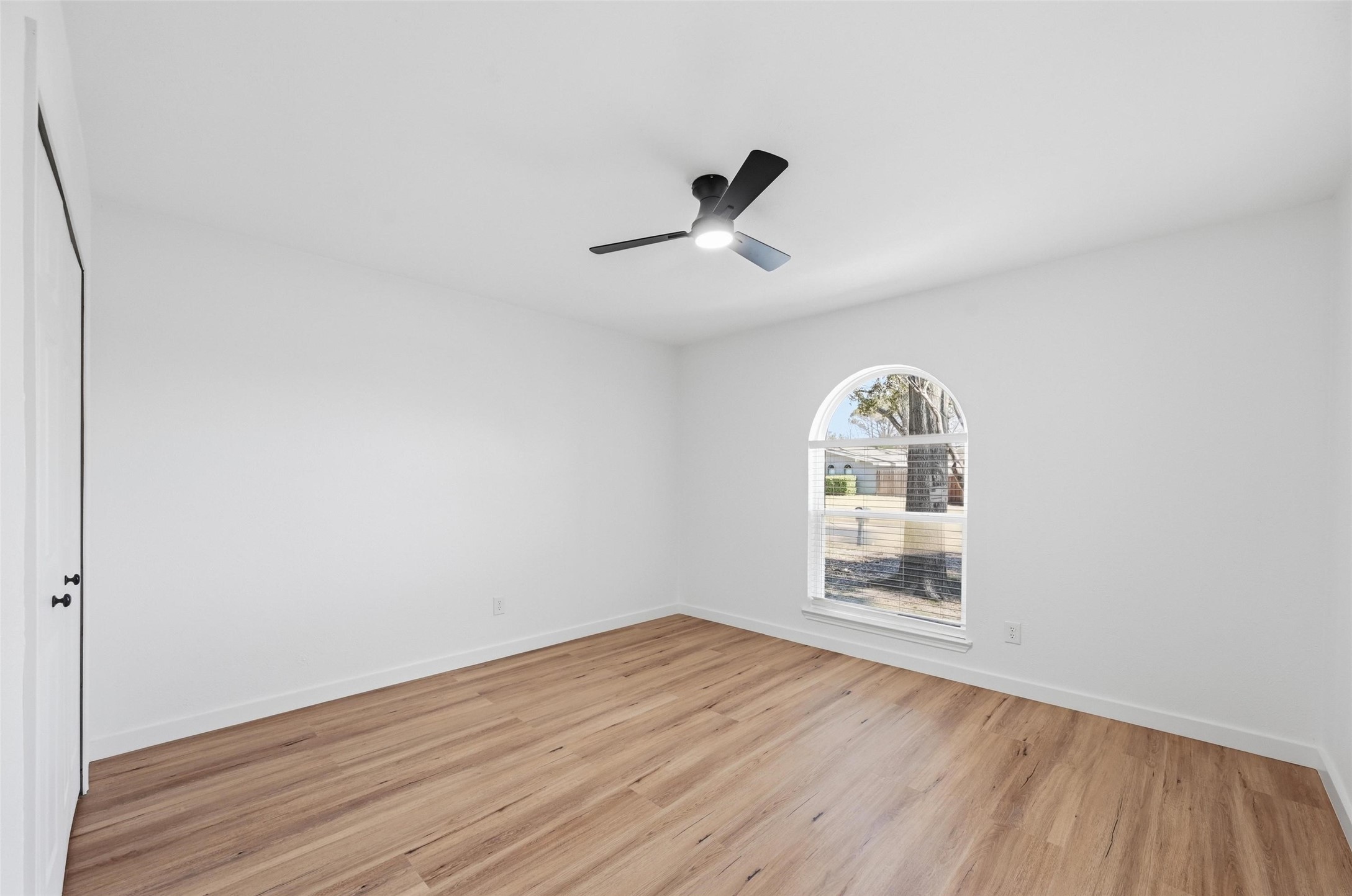 6301 Glenmoor Drive Garland TX 75043