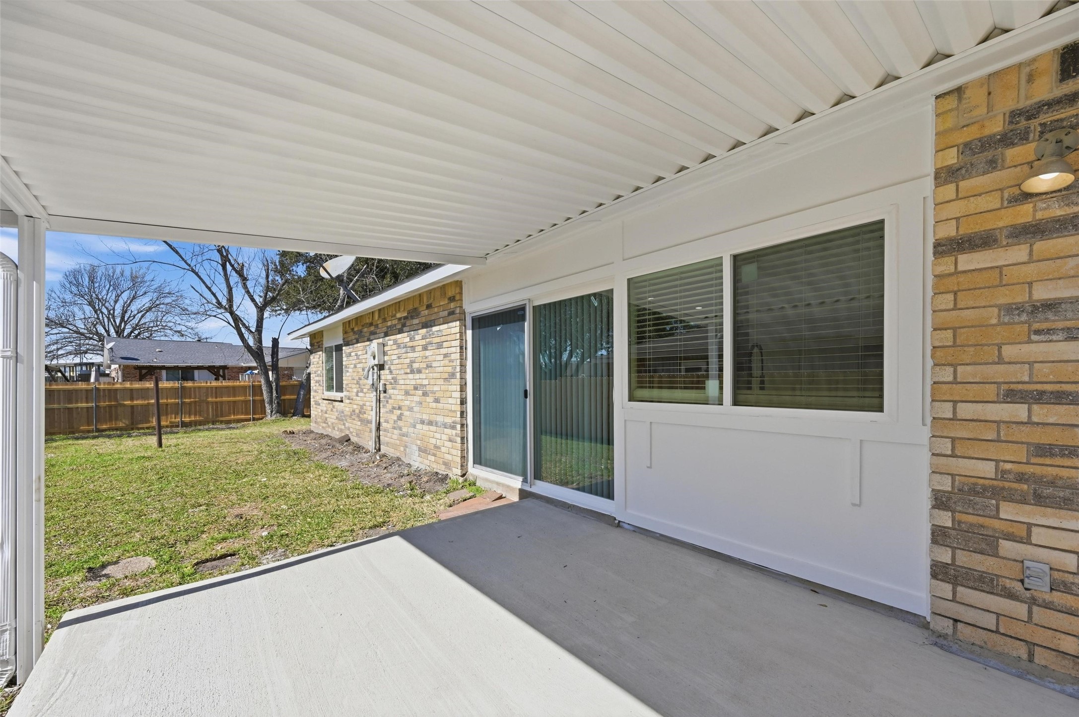 6301 Glenmoor Drive Garland TX 75043