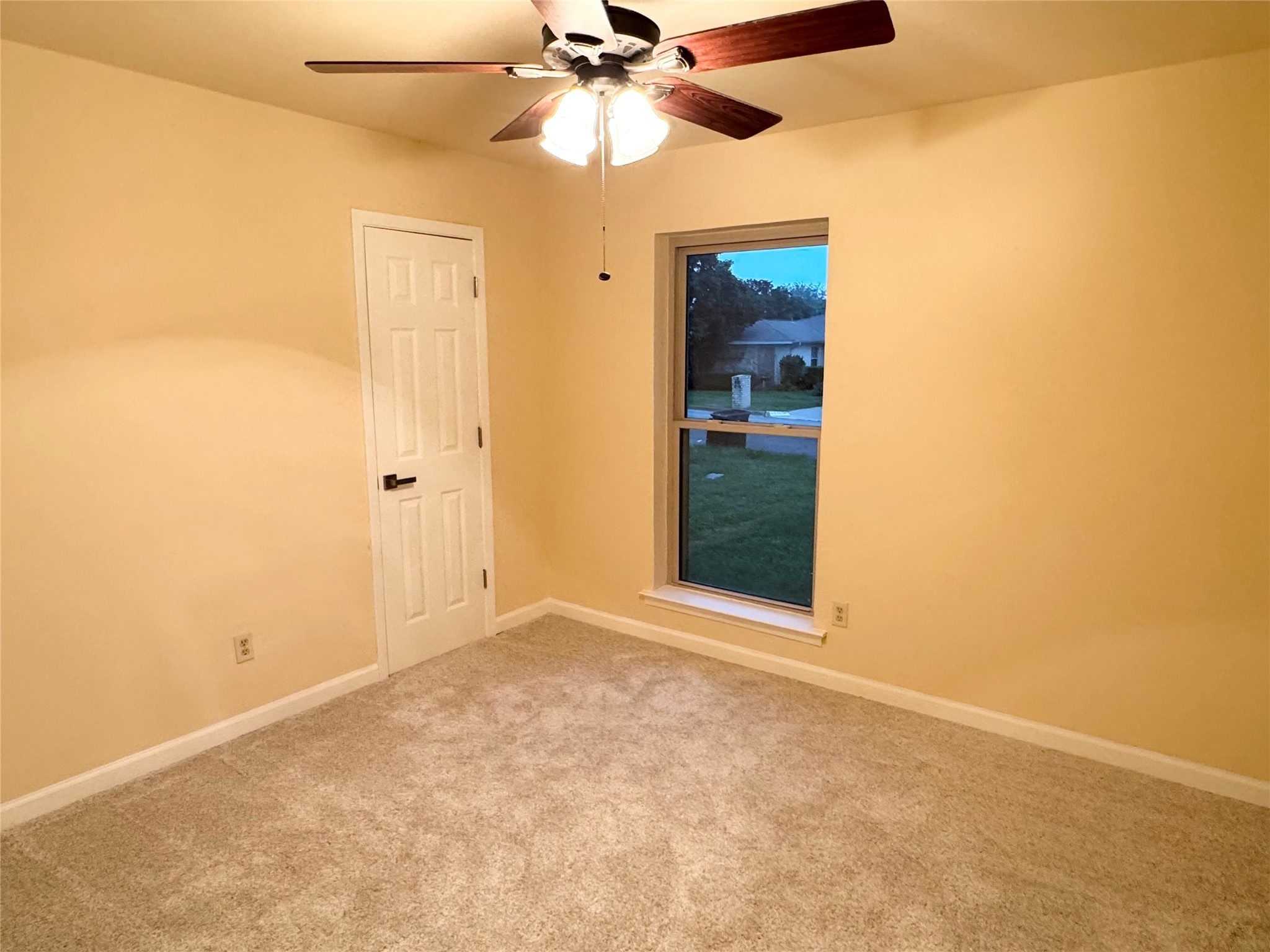 6513 Circleview Drive North Richland Hills TX 76180
