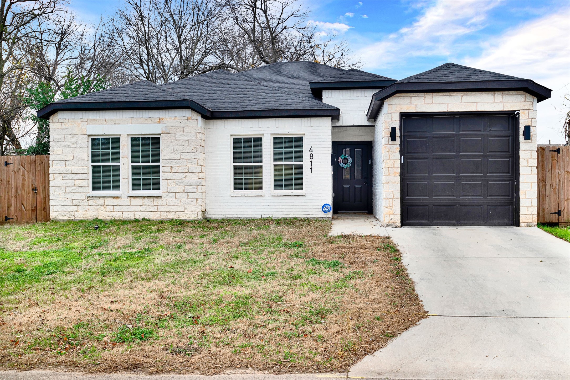 4811 Huey Street Dallas TX 75210