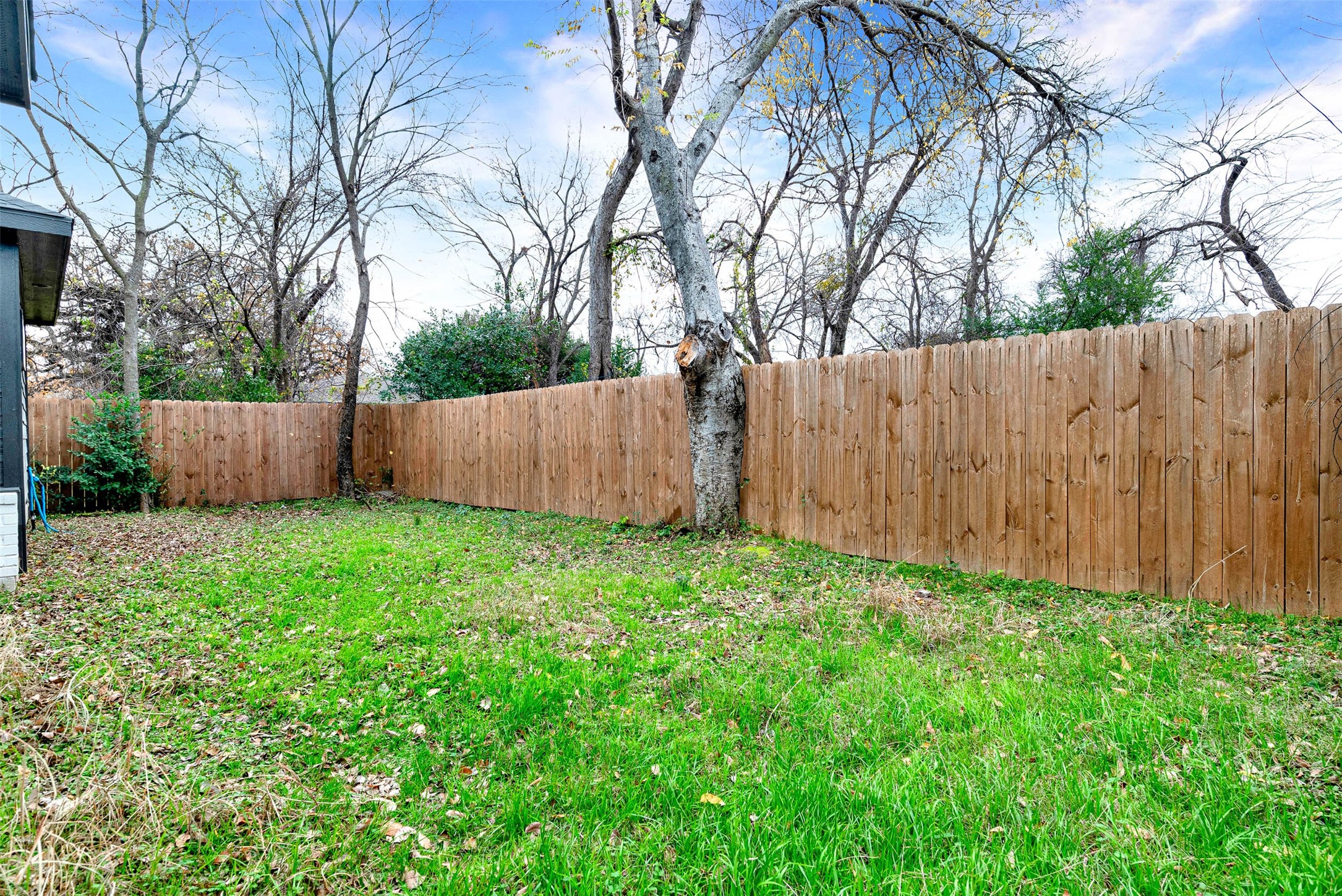 4811 Huey Street Dallas TX 75210