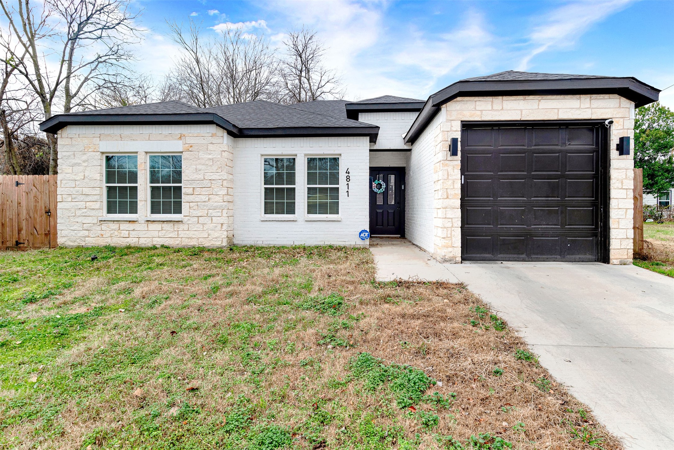 4811 Huey Street Dallas TX 75210