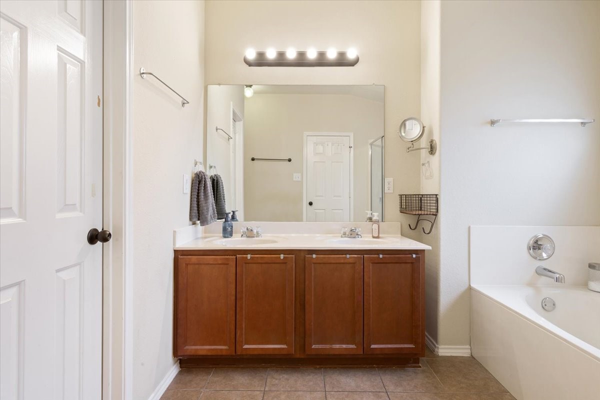 6717 Cold Water Drive Waco TX 76712
