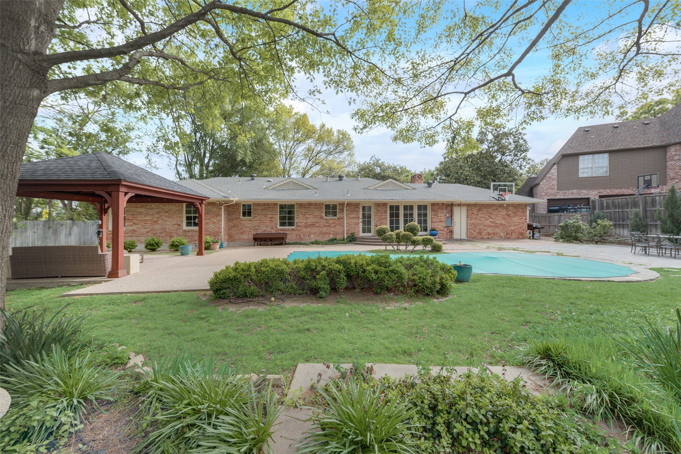 6831 Glendora Avenue Dallas TX 75230