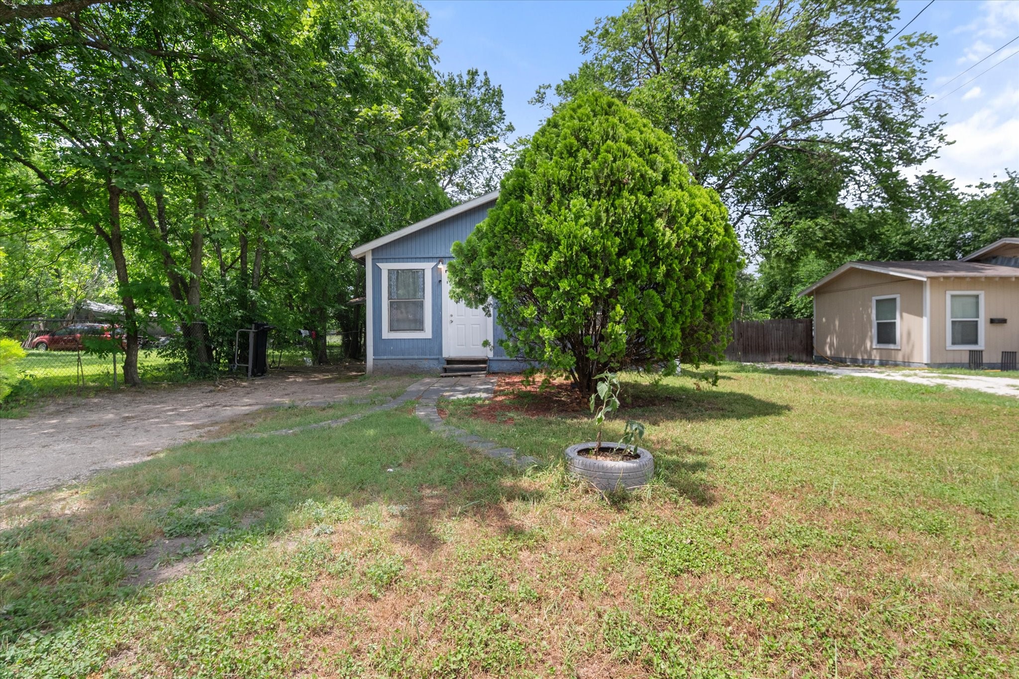 2118 W 12th Avenue Corsicana TX 75110
