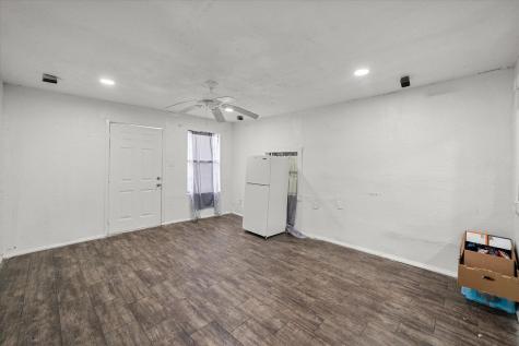 2118 W 12th Avenue Corsicana TX 75110