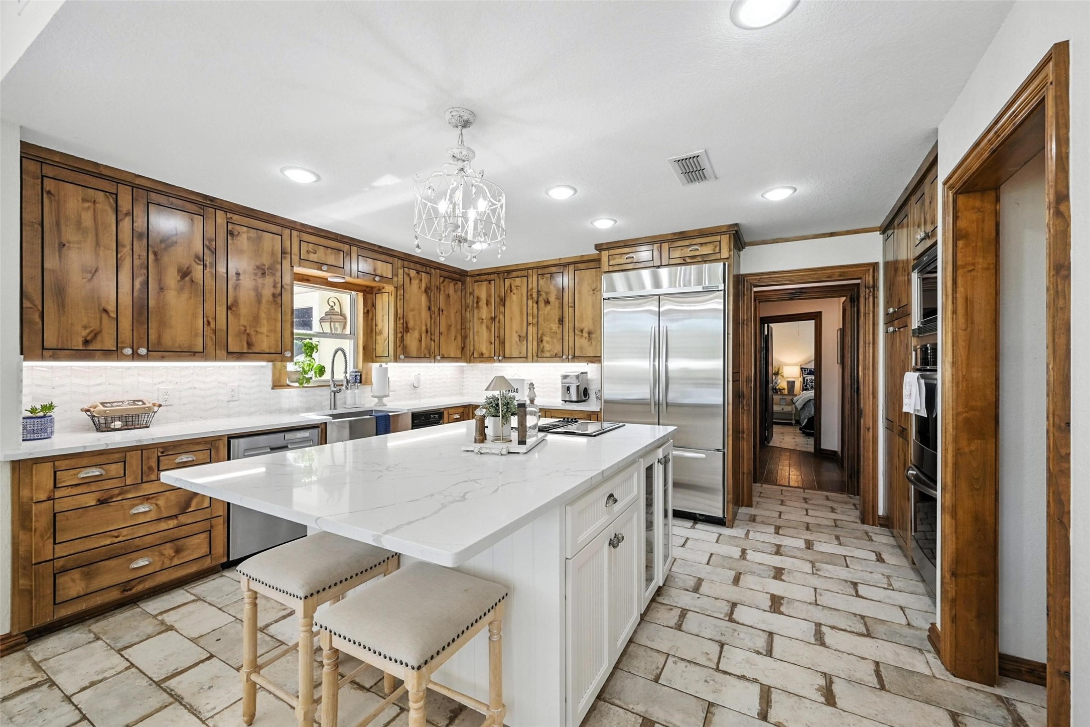 294 Wolfcreek Road Valley View TX 76272