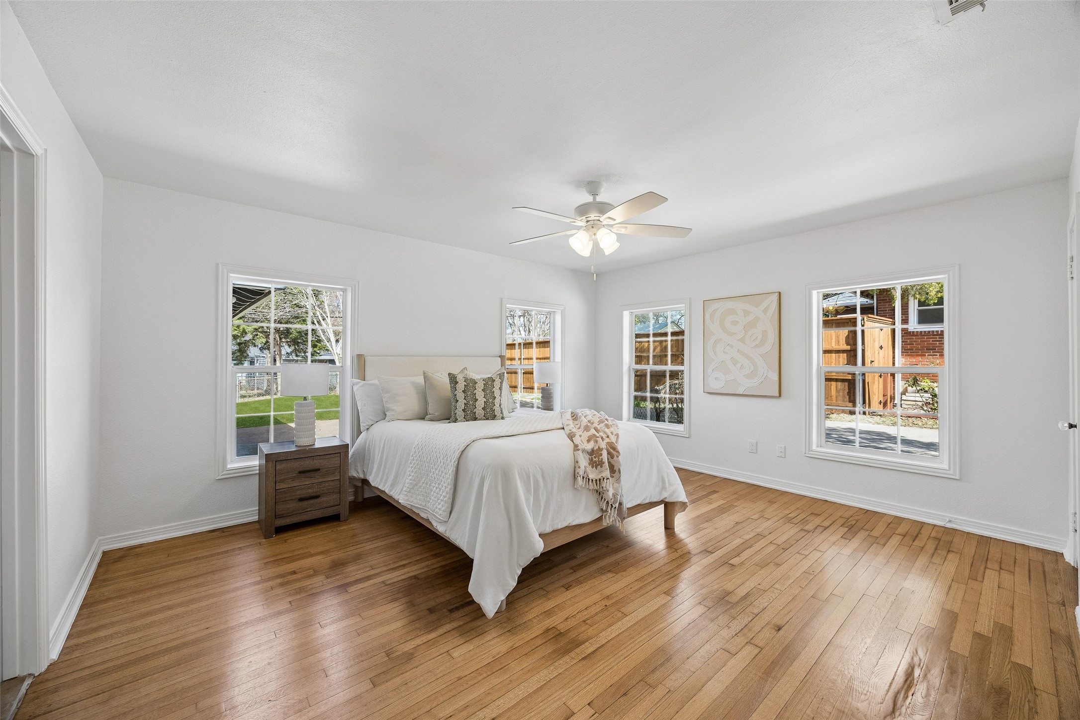 3335 Burlingdell Avenue Dallas TX 75211
