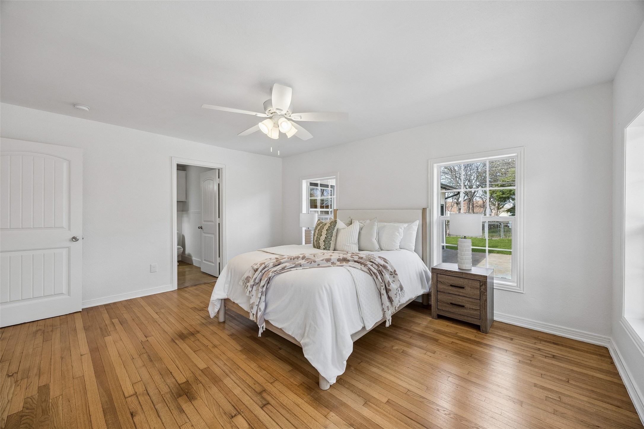 3335 Burlingdell Avenue Dallas TX 75211