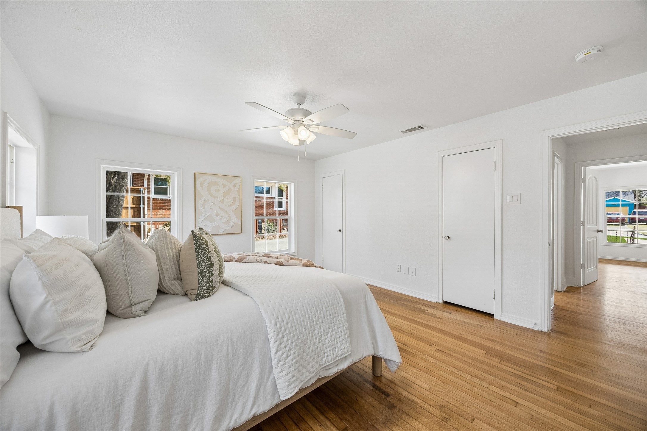 3335 Burlingdell Avenue Dallas TX 75211