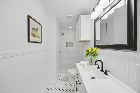 3335 Burlingdell Avenue Dallas TX 75211