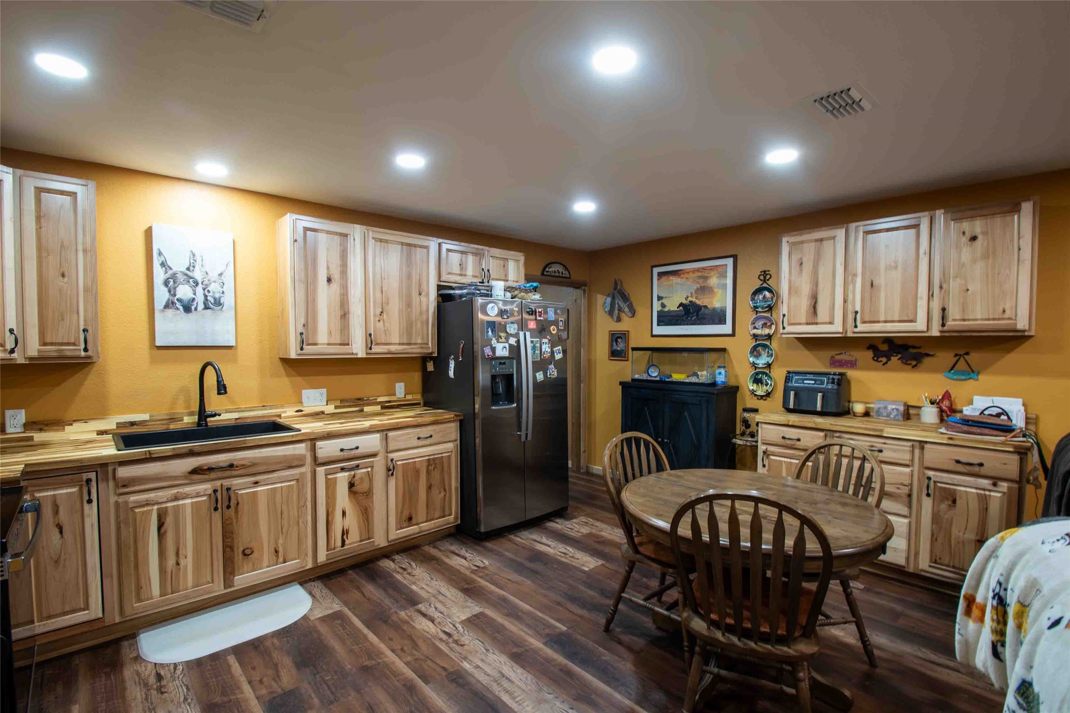 530 Holly Glen Murchison TX 75778