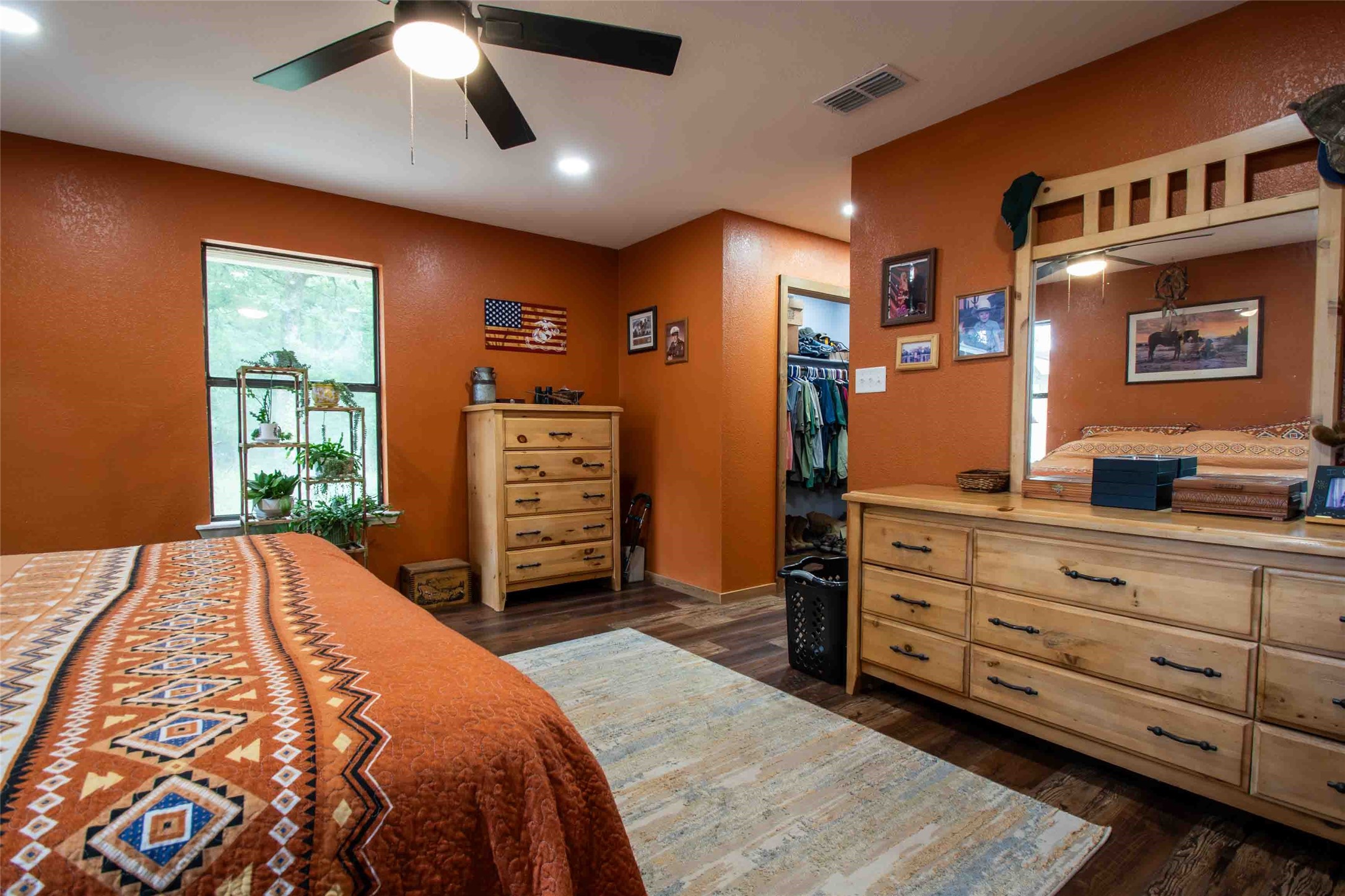 530 Holly Glen Murchison TX 75778