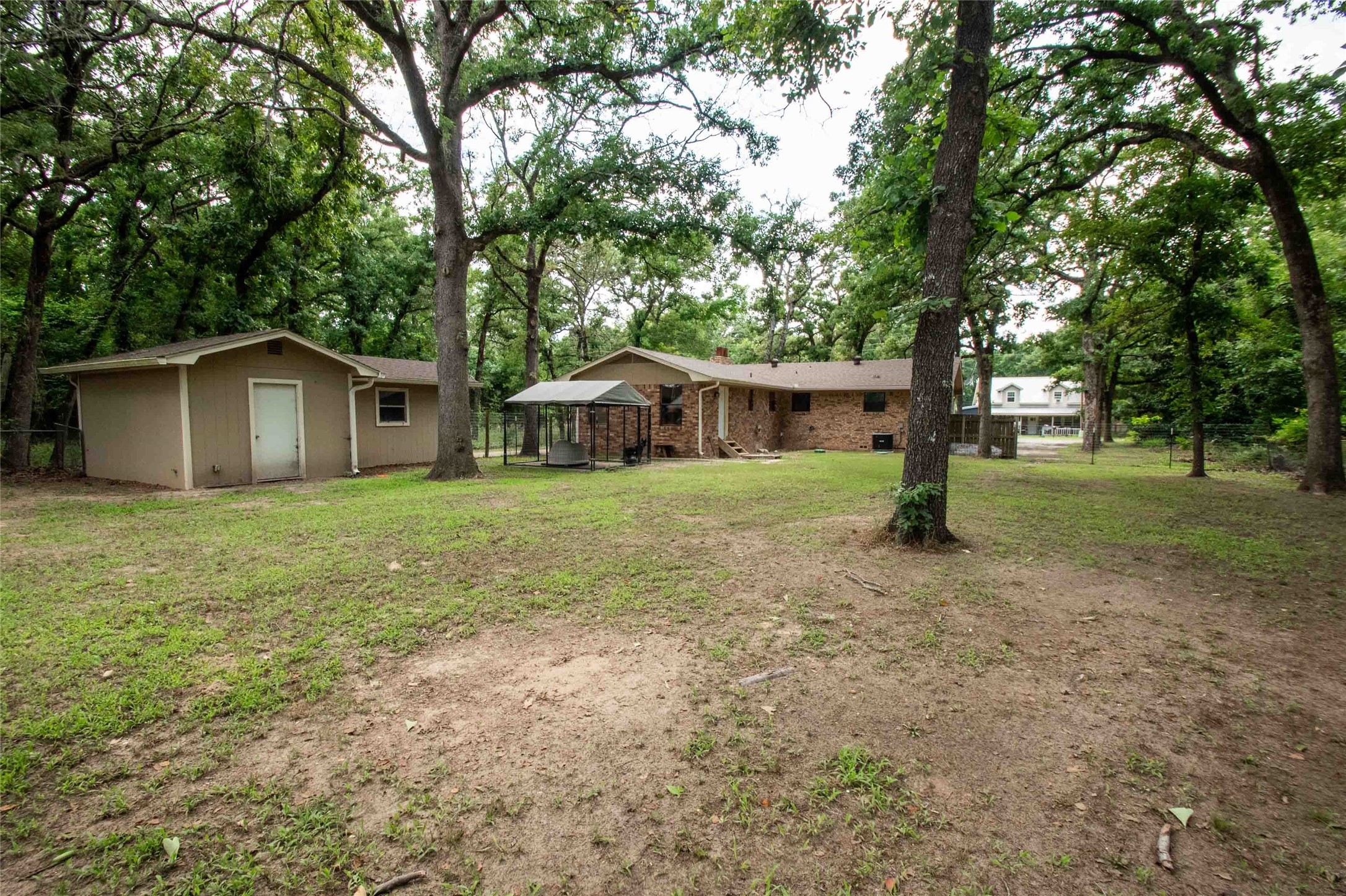 530 Holly Glen Murchison TX 75778