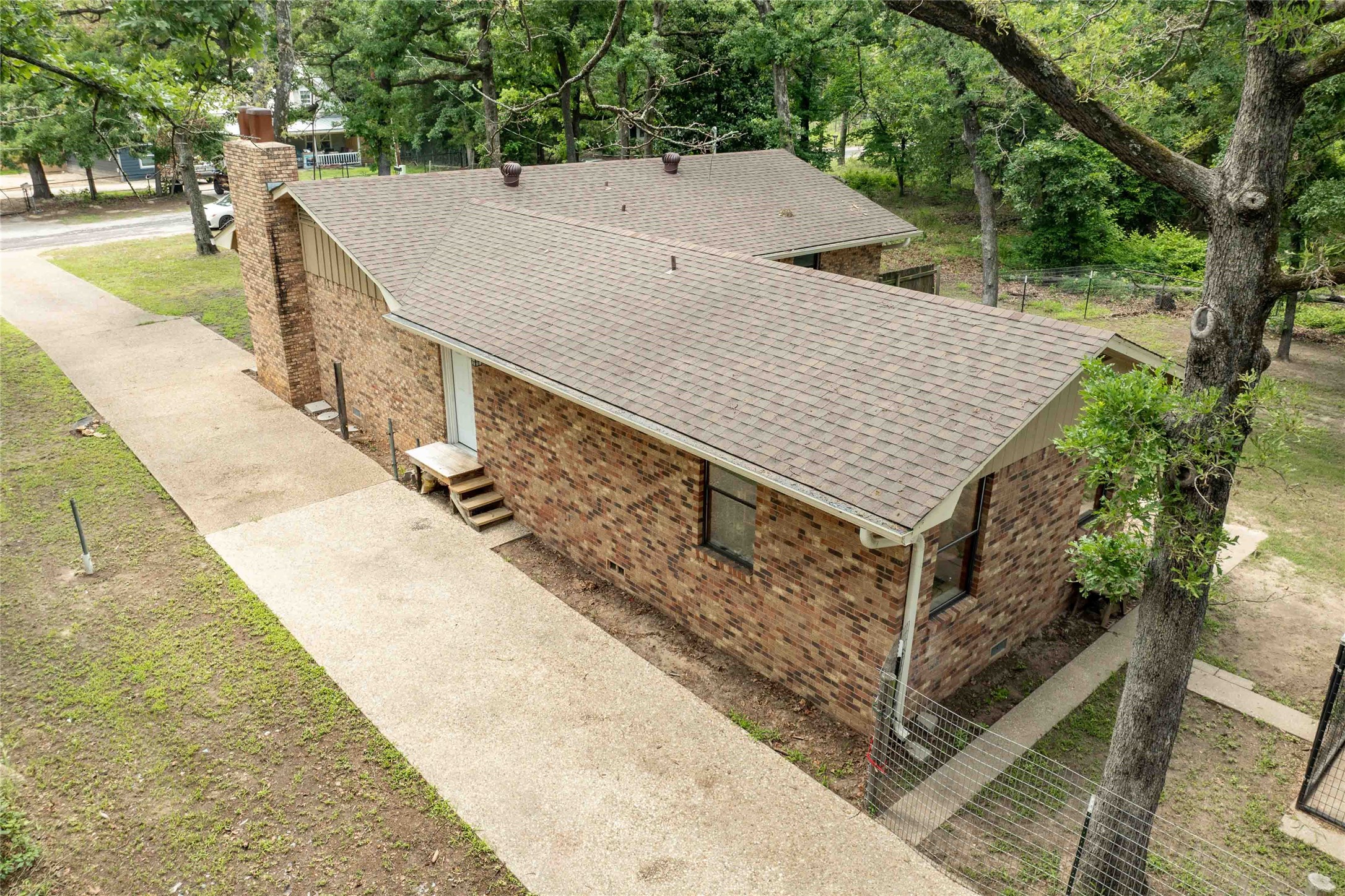 530 Holly Glen Murchison TX 75778