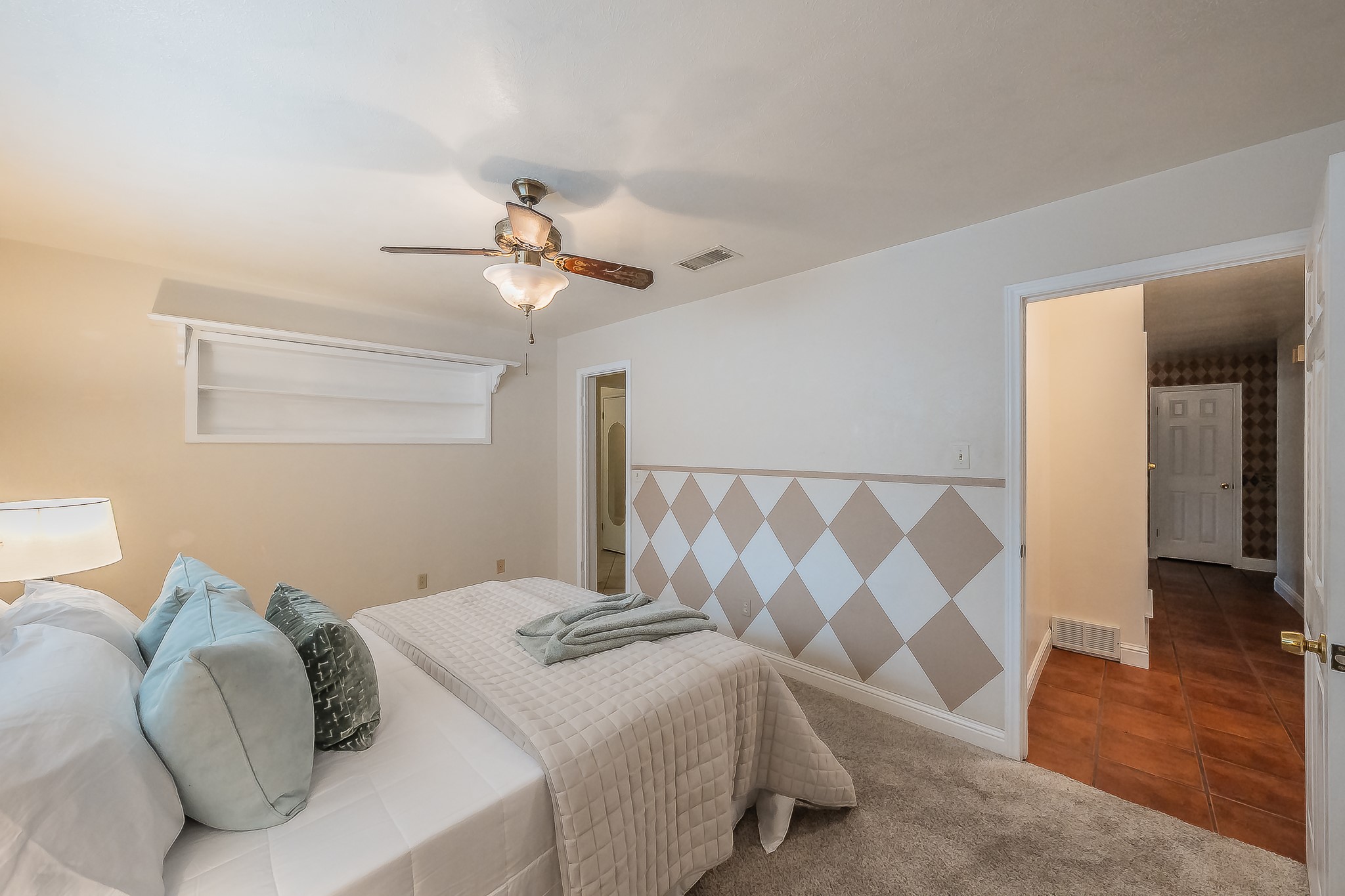 5828 Westcrest Drive W Edgecliff Village TX 76134