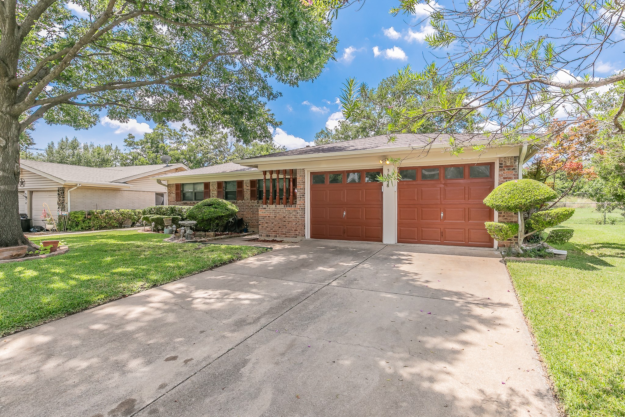 5828 Westcrest Drive W Edgecliff Village TX 76134