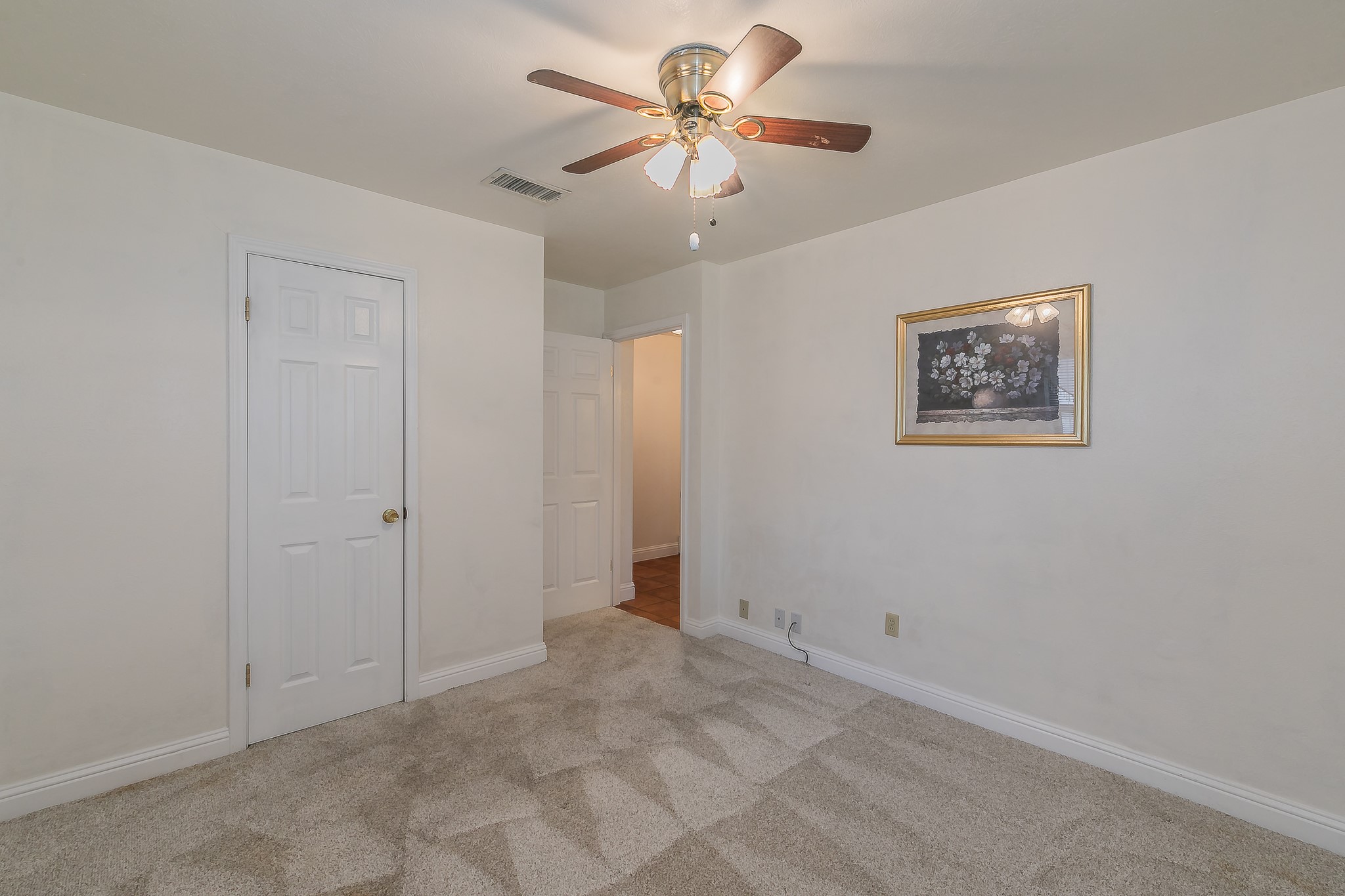 5828 Westcrest Drive W Edgecliff Village TX 76134