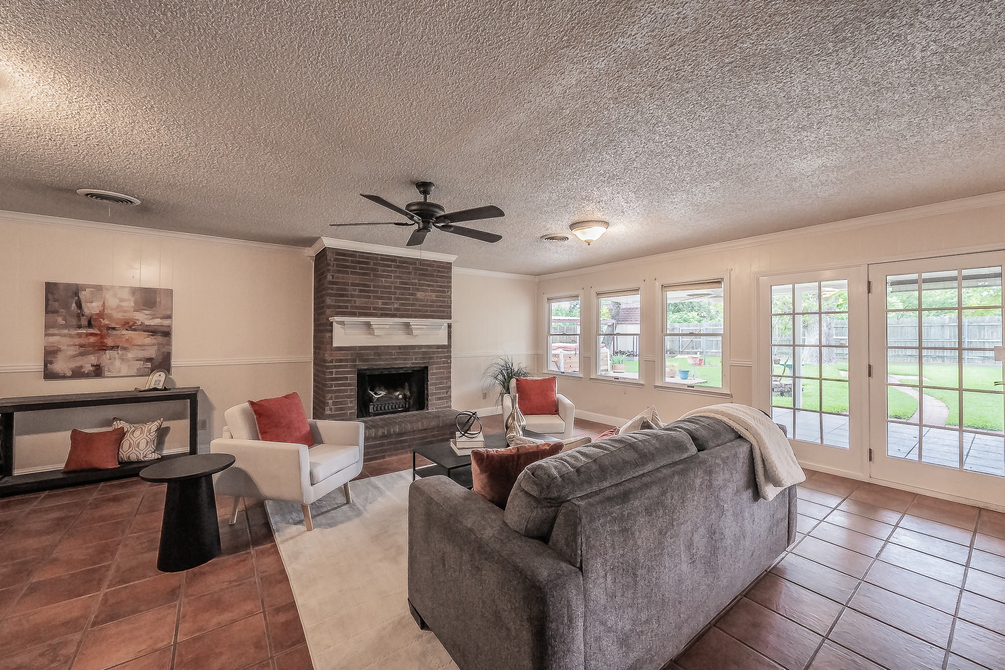 5828 Westcrest Drive W Edgecliff Village TX 76134