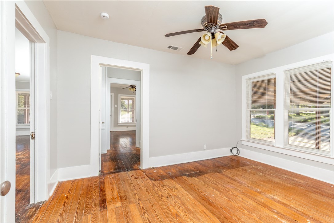 401 Harcourt Street Weatherford TX 76086