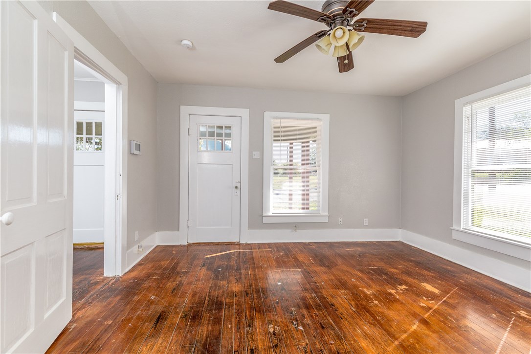 401 Harcourt Street Weatherford TX 76086