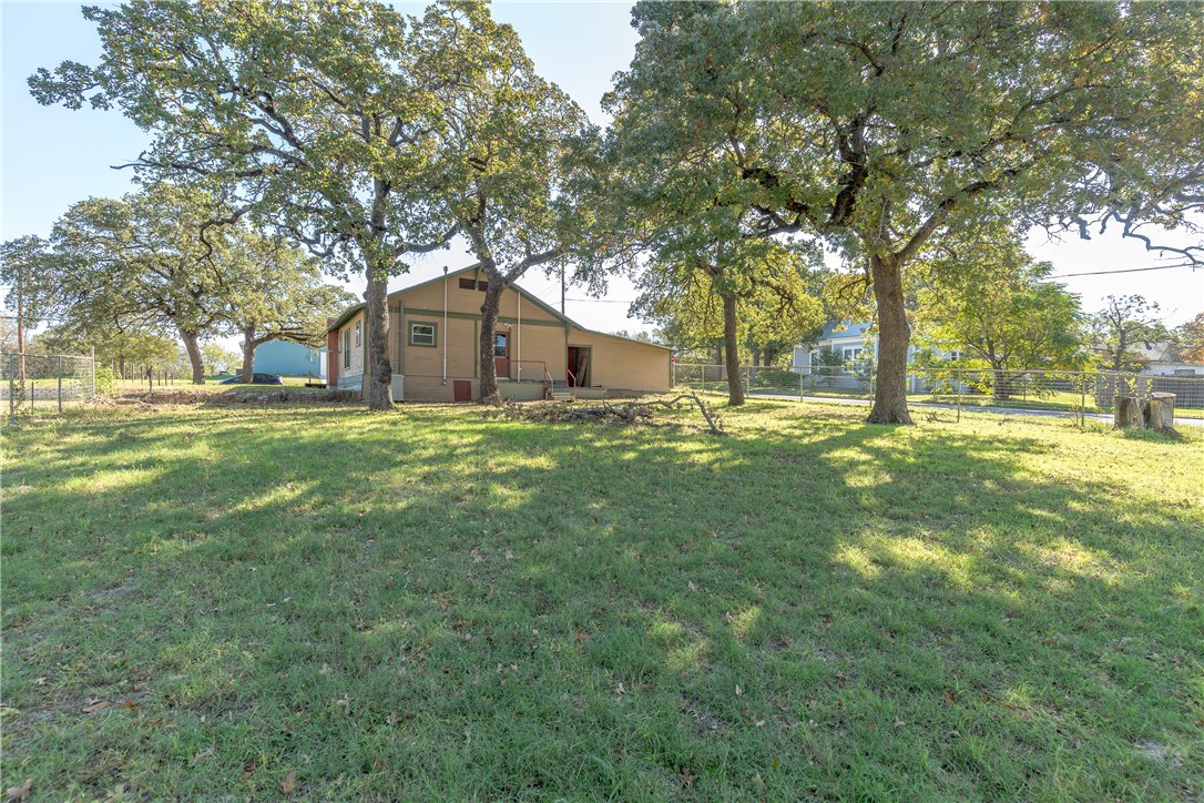 401 Harcourt Street Weatherford TX 76086