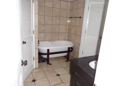 402 S 4th Street Grandview TX 76050