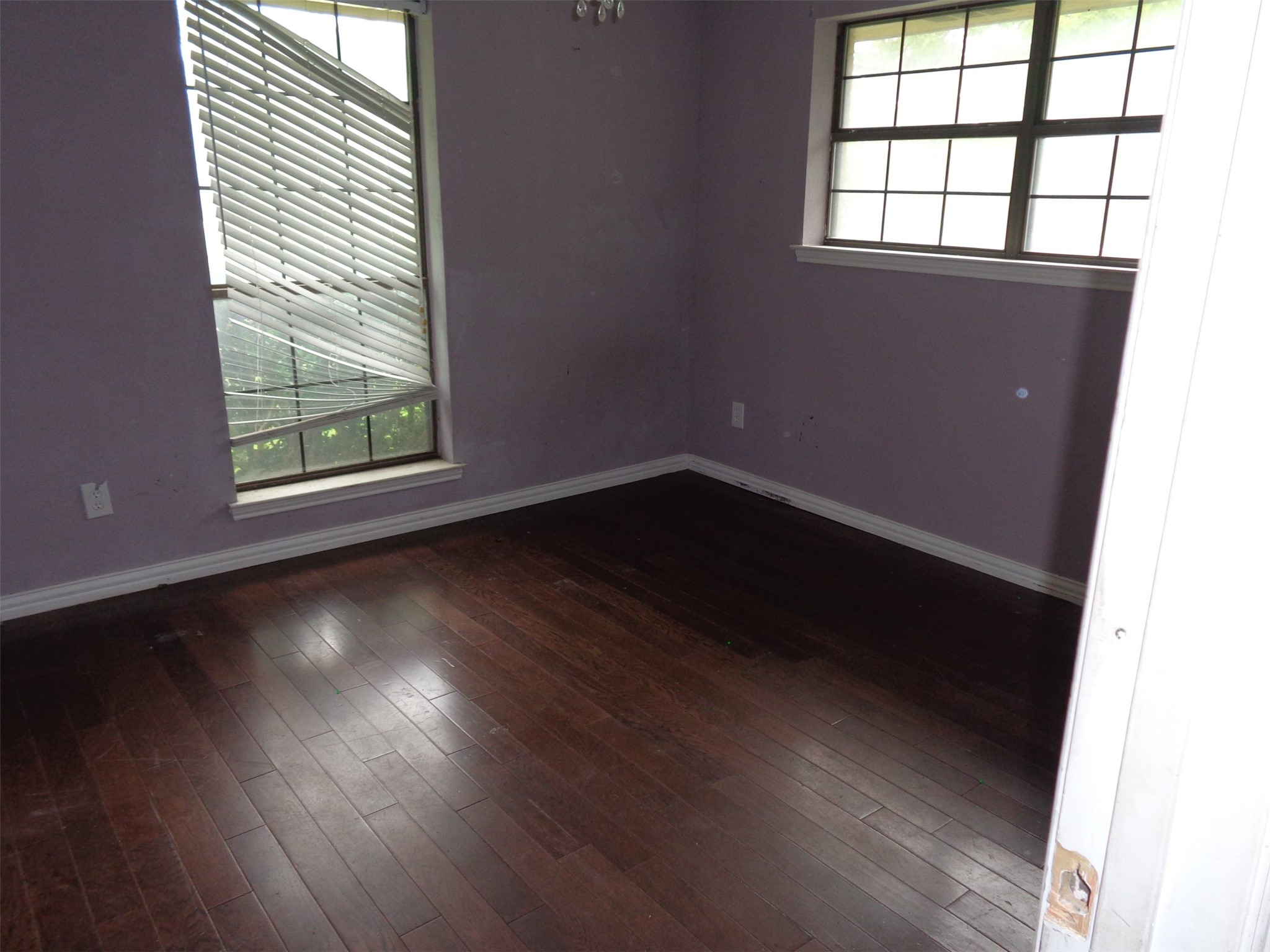 402 S 4th Street Grandview TX 76050