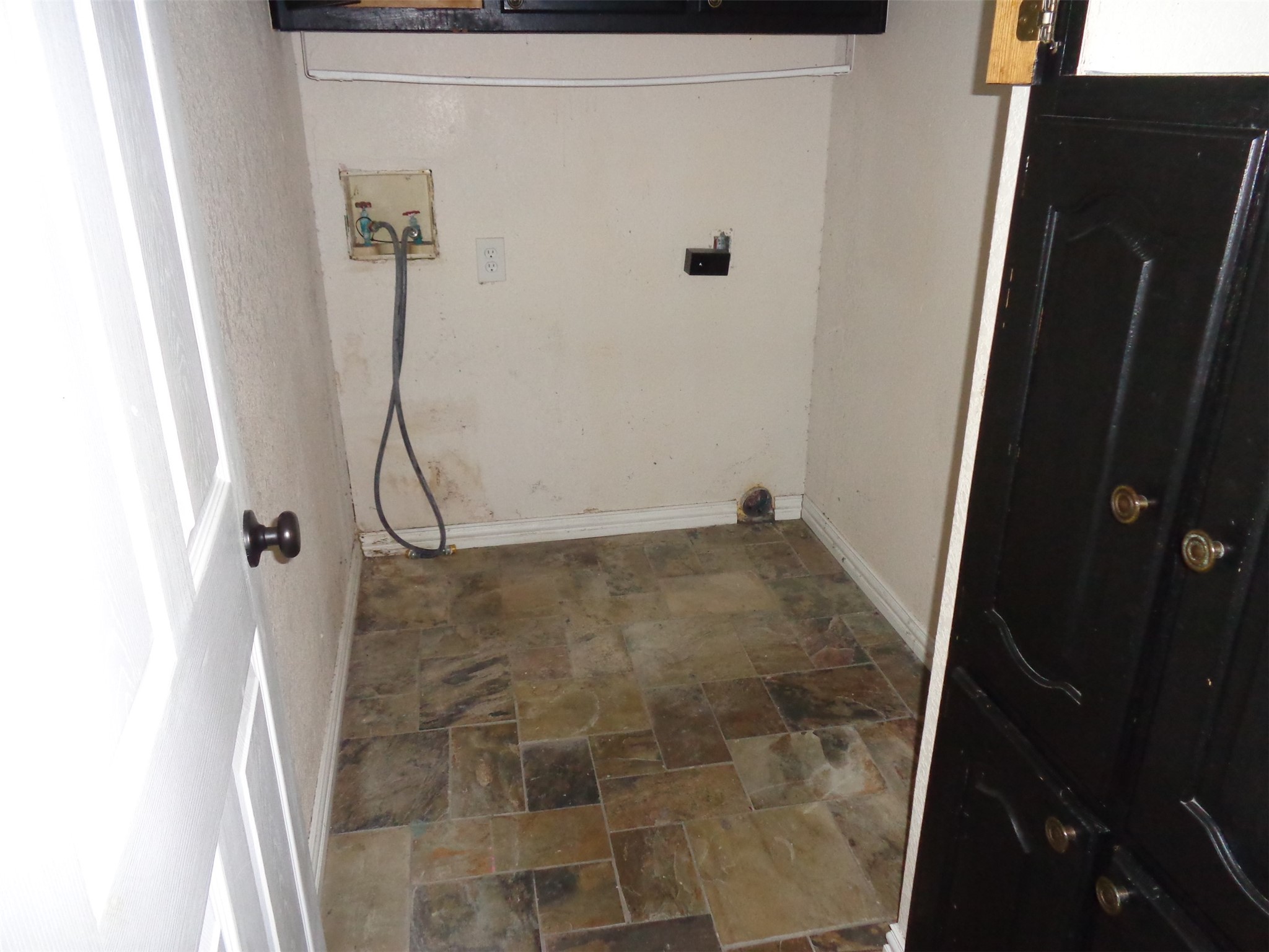 402 S 4th Street Grandview TX 76050