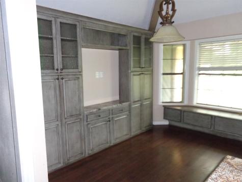 402 S 4th Street Grandview TX 76050