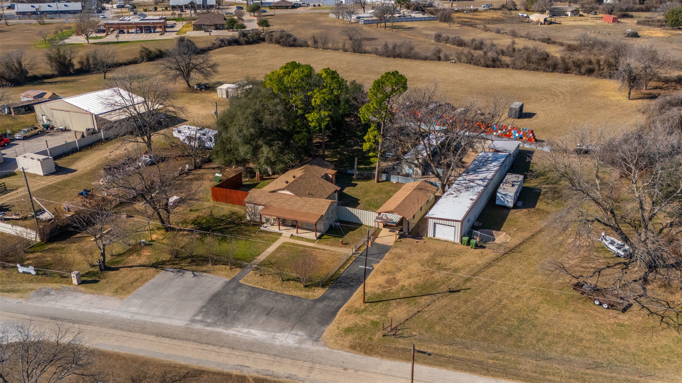 5920 Walnut Creek Drive Granbury TX 76049