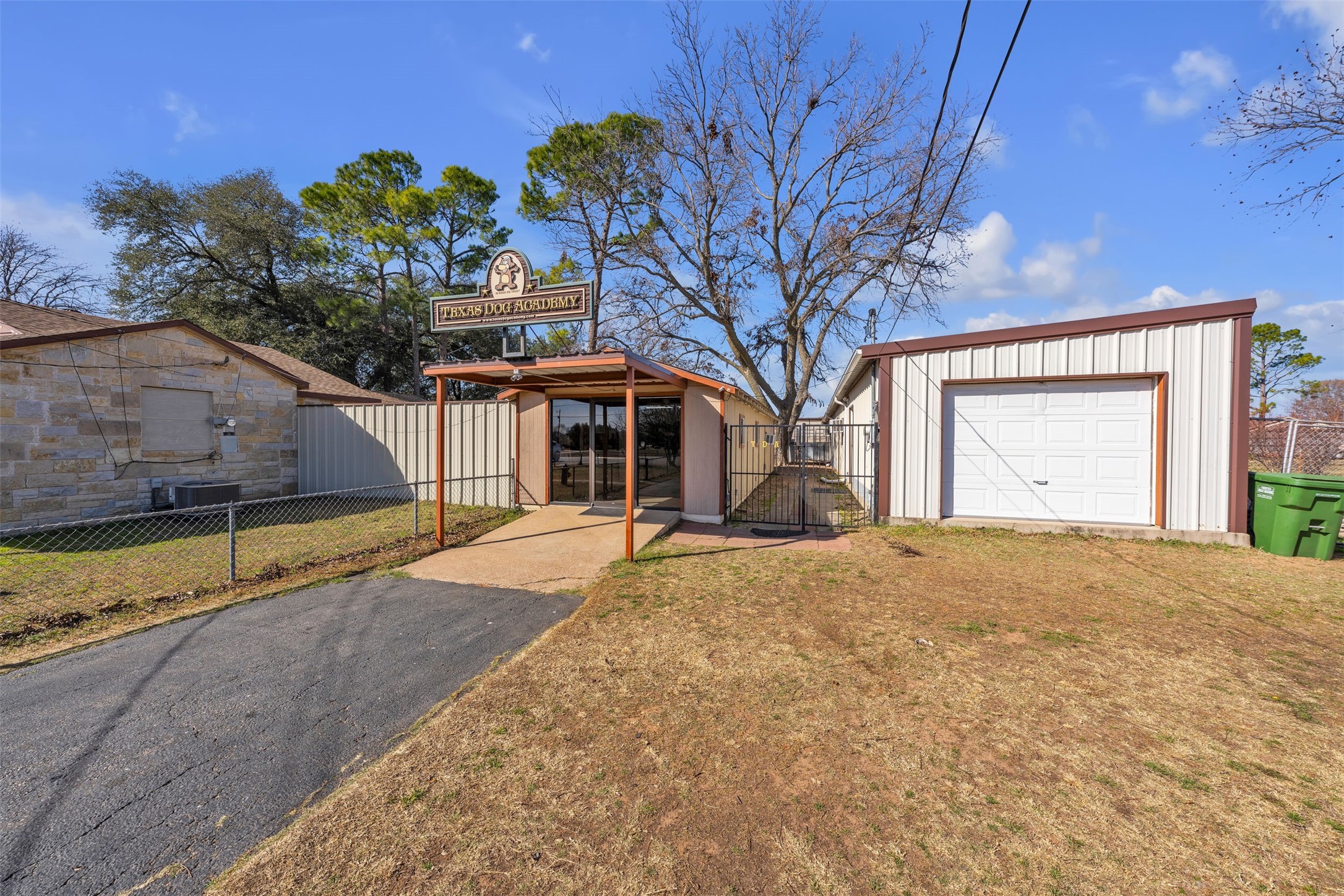 5920 Walnut Creek Drive Granbury TX 76049