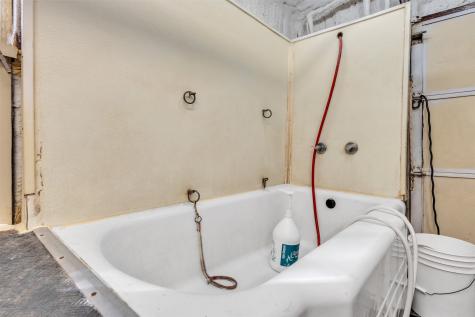 5920 Walnut Creek Drive Granbury TX 76049