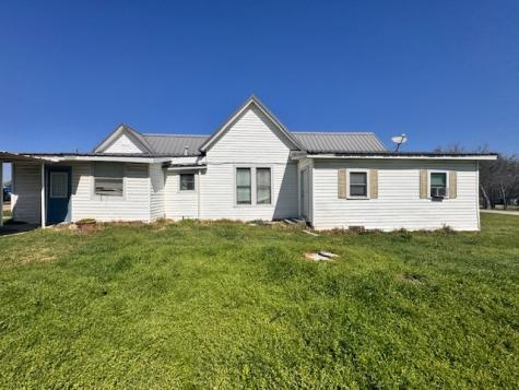 8208 Pearl Lillian TX 76061