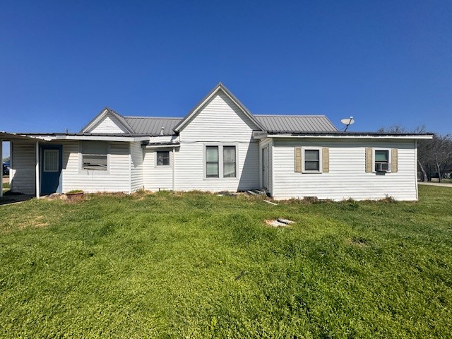 8208 Pearl Lillian TX 76061