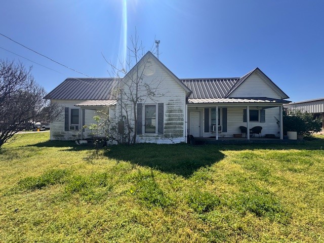 8208 Pearl Lillian TX 76061