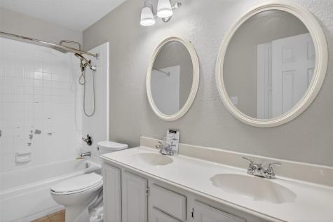2622 Covington Drive Garland TX 75040
