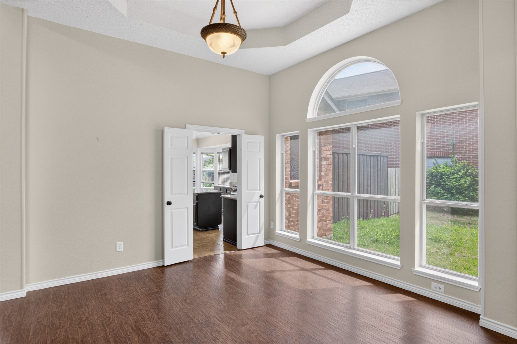 2622 Covington Drive Garland TX 75040