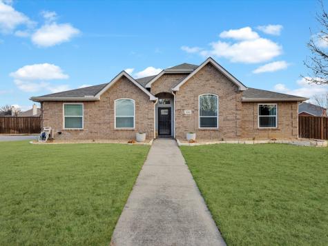 1400 Carrigan Lane Denton TX 76207