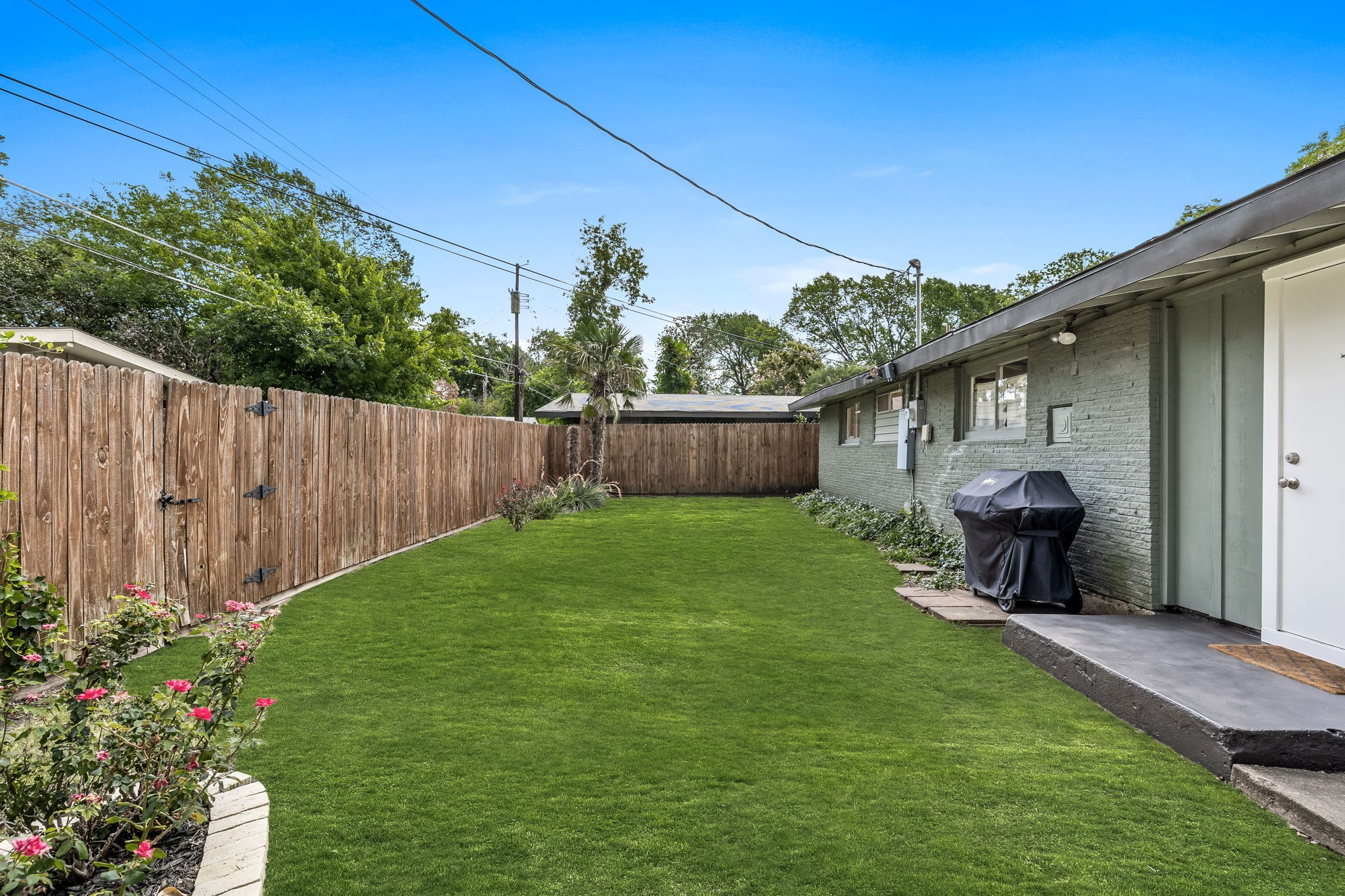 2633 Millmar Drive Dallas TX 75228