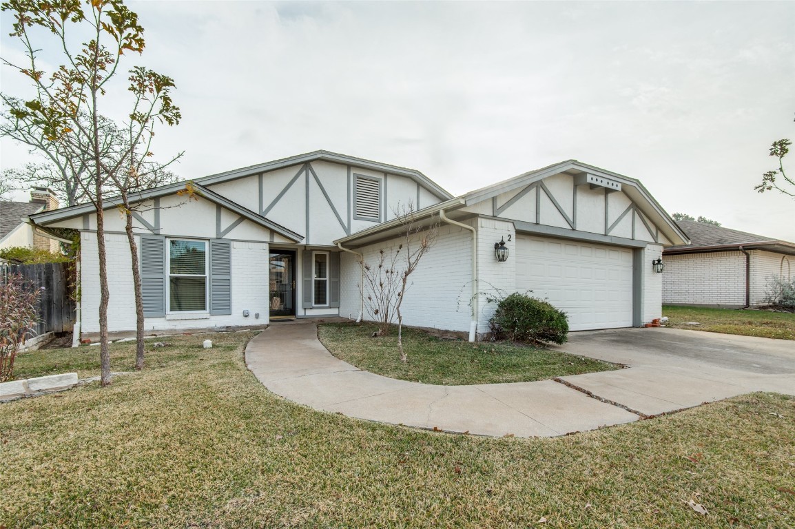 2 Preston Trail Court Pantego TX 76013