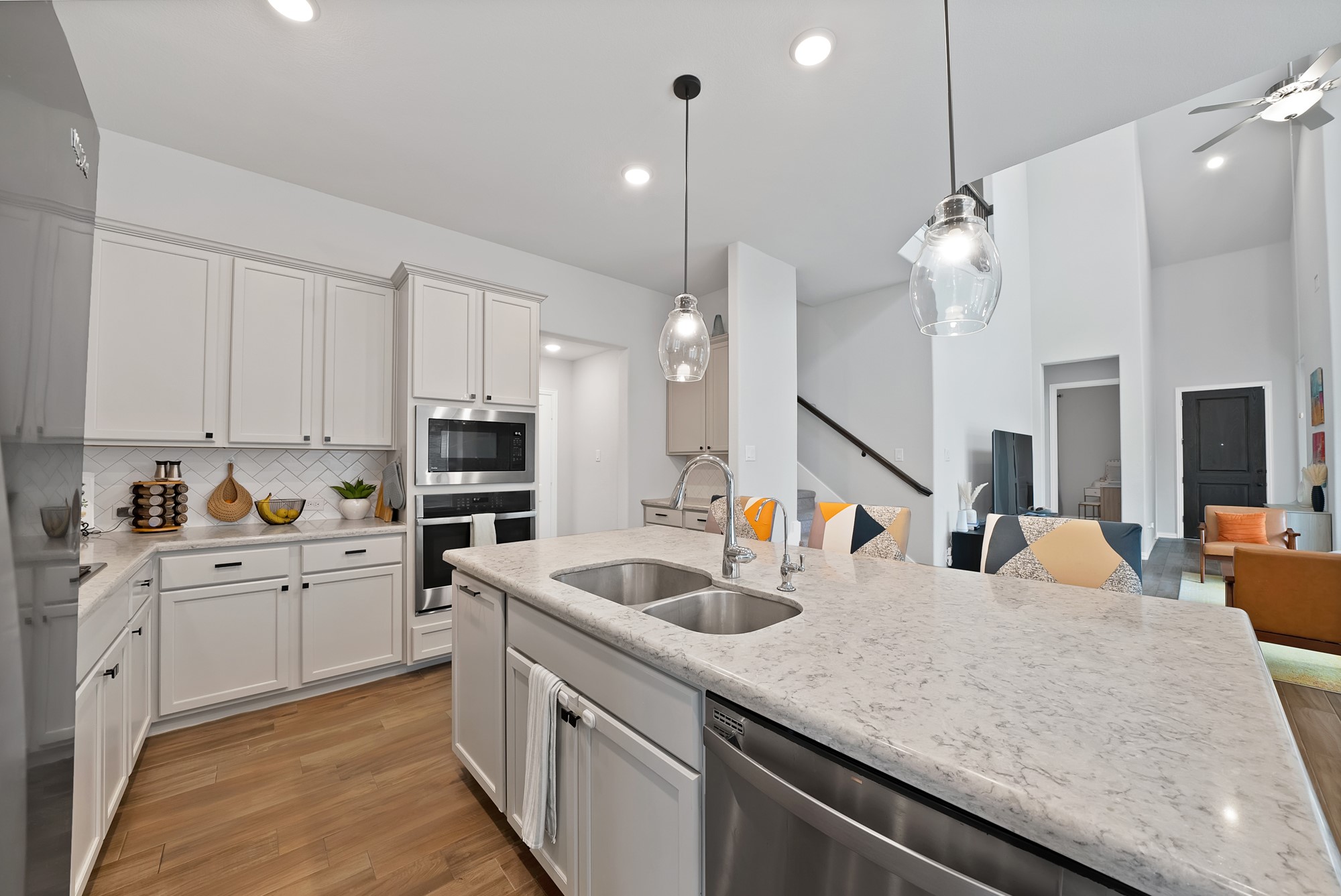 2502 Westbank Trail Garland TX 75042